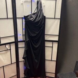 Azazie Black One-Shoulder Gown